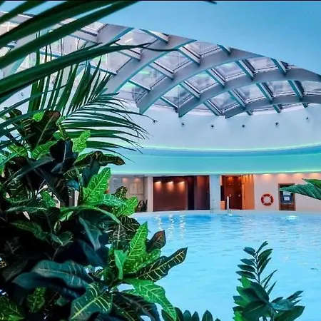 Wanna - Hanza Tower *